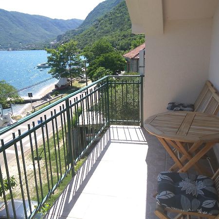 Apartmani Villa Radovic Risan Dış mekan fotoğraf