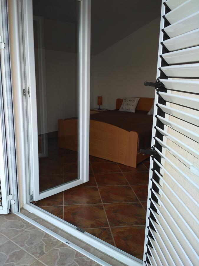Apartmani Villa Radovic Risan Dış mekan fotoğraf