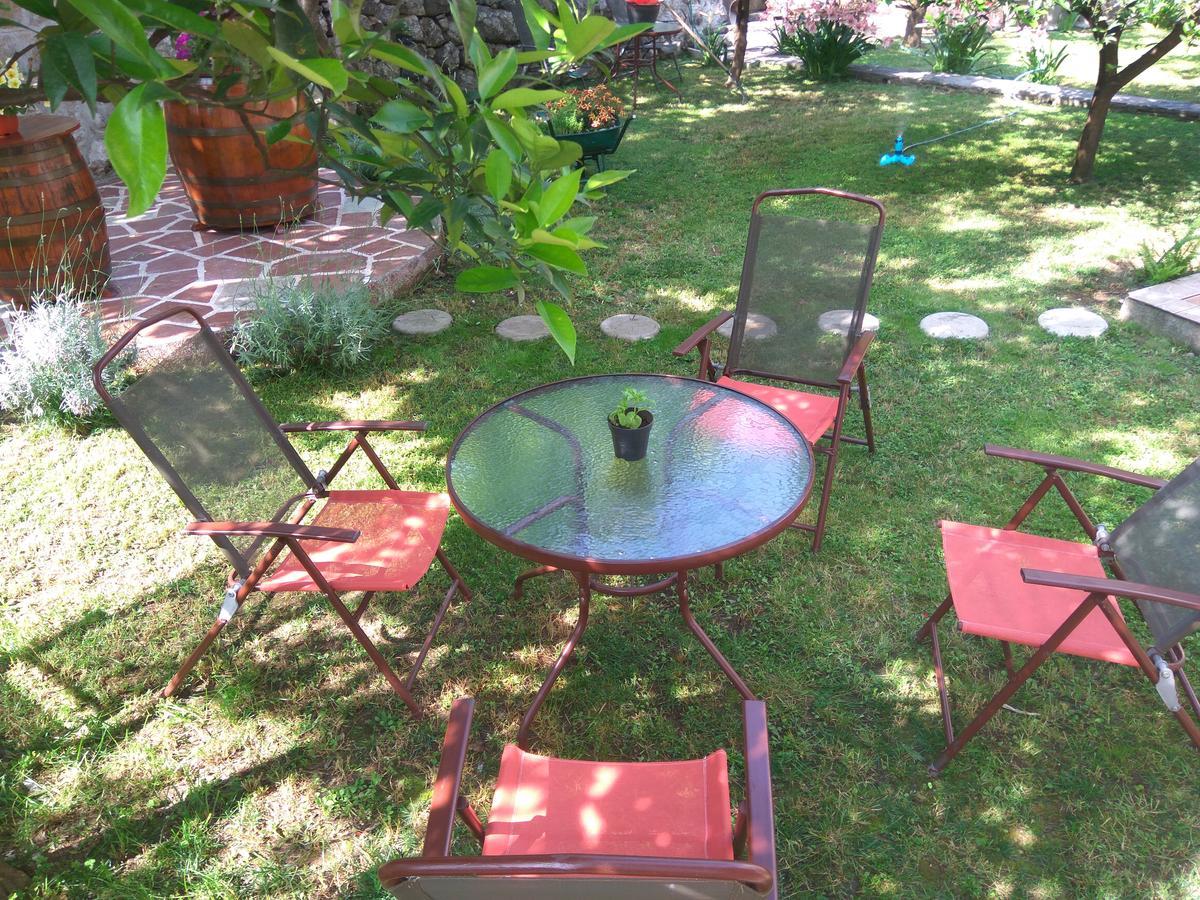 Apartmani Villa Radovic Risan Dış mekan fotoğraf