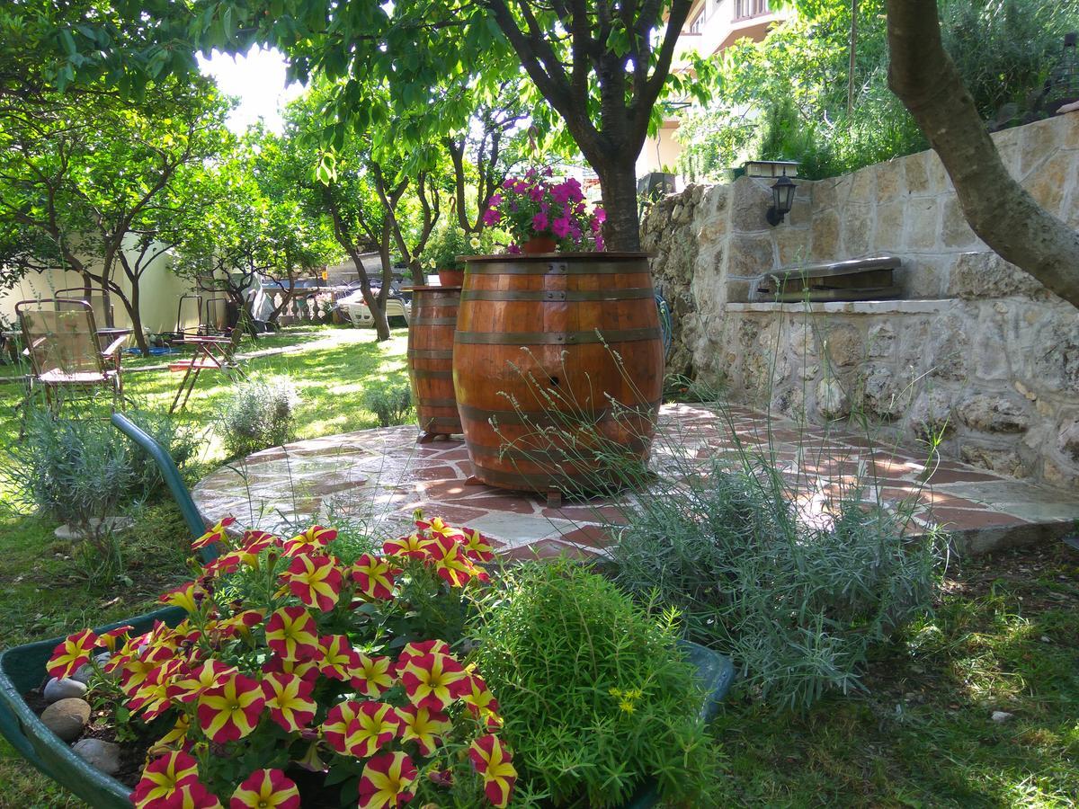 Apartmani Villa Radovic Risan Dış mekan fotoğraf