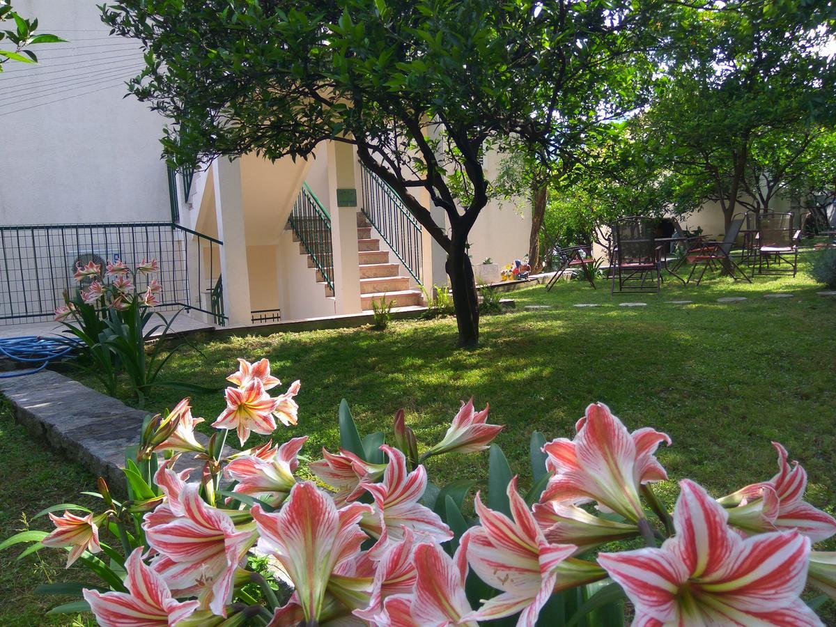 Apartmani Villa Radovic Risan Dış mekan fotoğraf